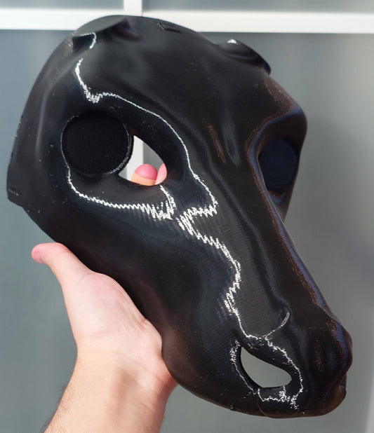 Discounted M-L deer top jaw, antlers